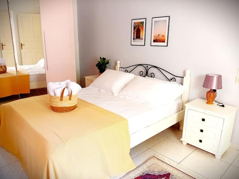 Duka'S Gardenhouse Villa Szkópelosz Kültér fotó